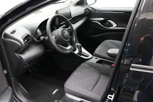 Toyota Yaris 1.5 HEV Black & White Edition