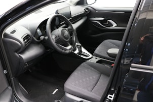 Vehicle image TOYOTA Yaris 1.5 HEV Black & White Edition