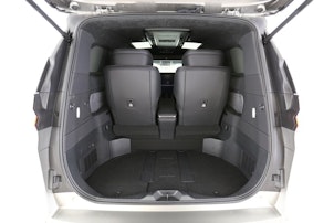 Vehicle image LEXUS LM 350h VIP