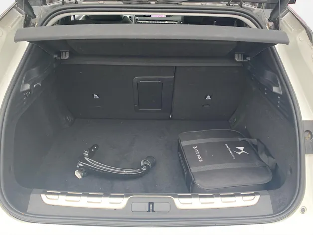 DS Automobiles 4 1.6 E-Tense Performance Li Limousine