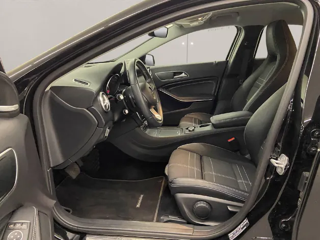 Mercedes-Benz A 220 Urban 4m