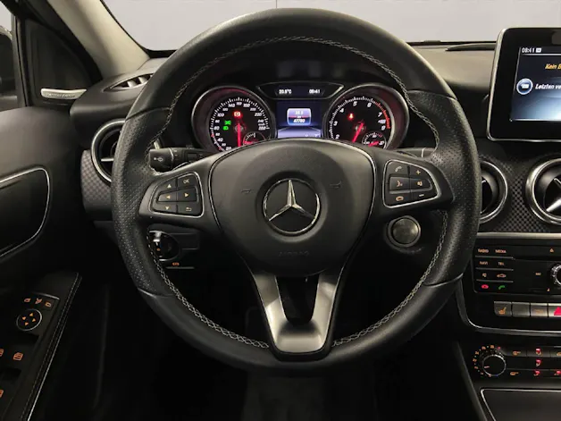 Mercedes-Benz A 220 Urban 4m