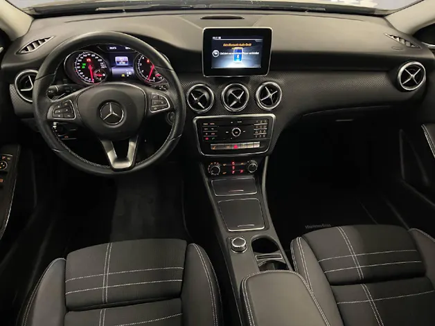Mercedes-Benz A 220 Urban 4m