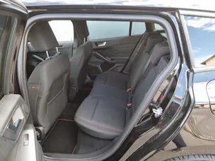 Ford Focus Station Wagon 1.0i EcoB Hybrid 155 ST-Line X