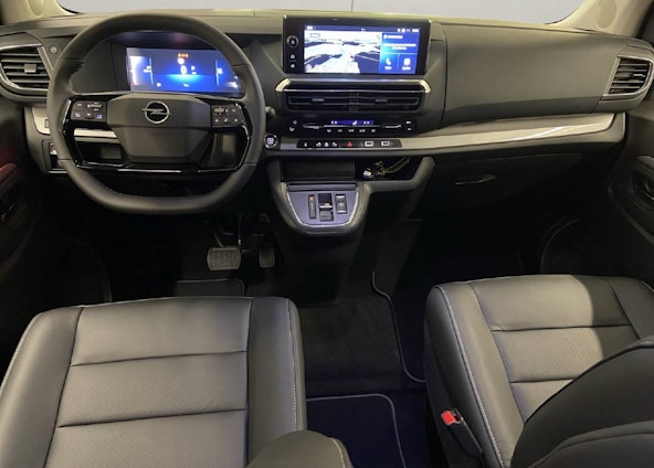 Vehicle image 5 Vehicle image 5