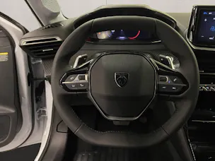 Peugeot 208 1.2 Hybrid Allure Premium