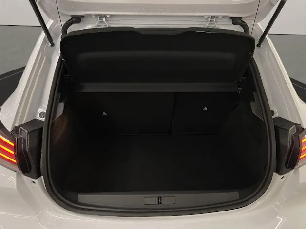 Peugeot 208 1.2 Hybrid Allure Premium