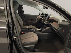 Peugeot 208 1.2 Hybrid Allure Premium