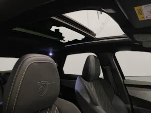 Peugeot 3008 e-Launch Edition AWD