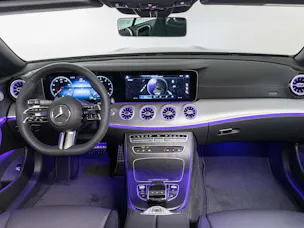 Mercedes-Benz E 200 4MATIC Cabriolet