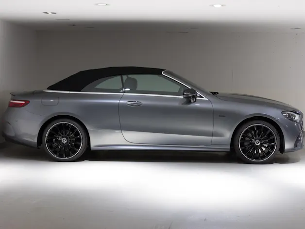Mercedes-Benz E 200 4MATIC Cabriolet
