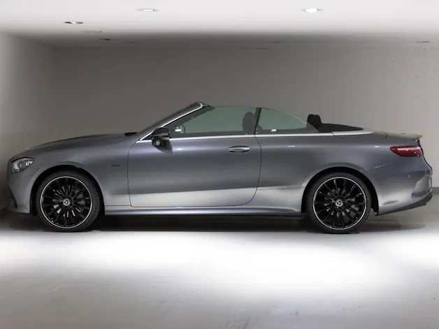 Mercedes-Benz E 200 4MATIC Cabriolet