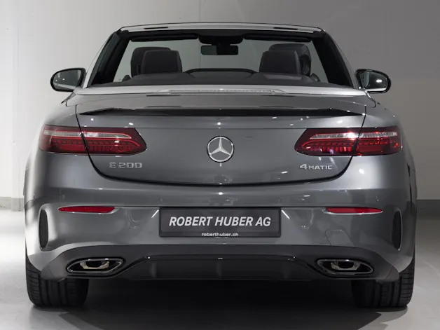 Mercedes-Benz E 200 4MATIC Cabriolet