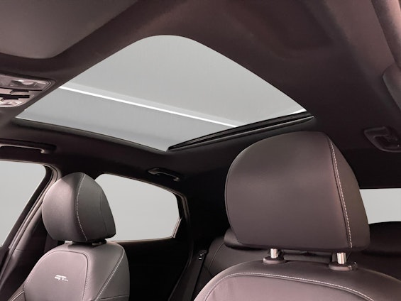 Vehicle image 12 Vehicle image 12