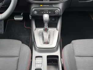 Ford Focus 1.0i EcoB Hybrid 155 ST-Line X