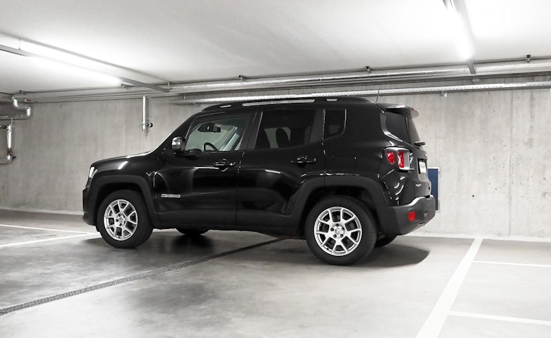 Vehicle image JEEP RENEGADE