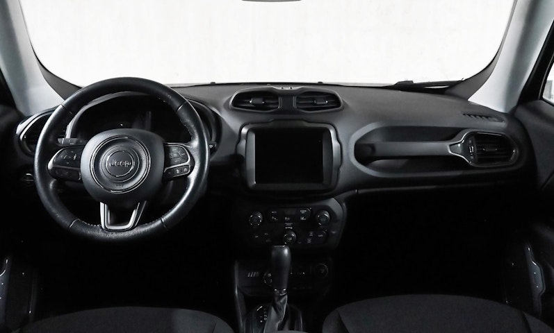 Vehicle image JEEP RENEGADE