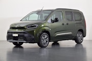 First vehicle image