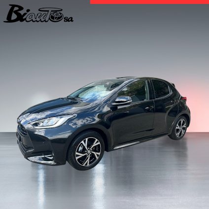 First vehicle image