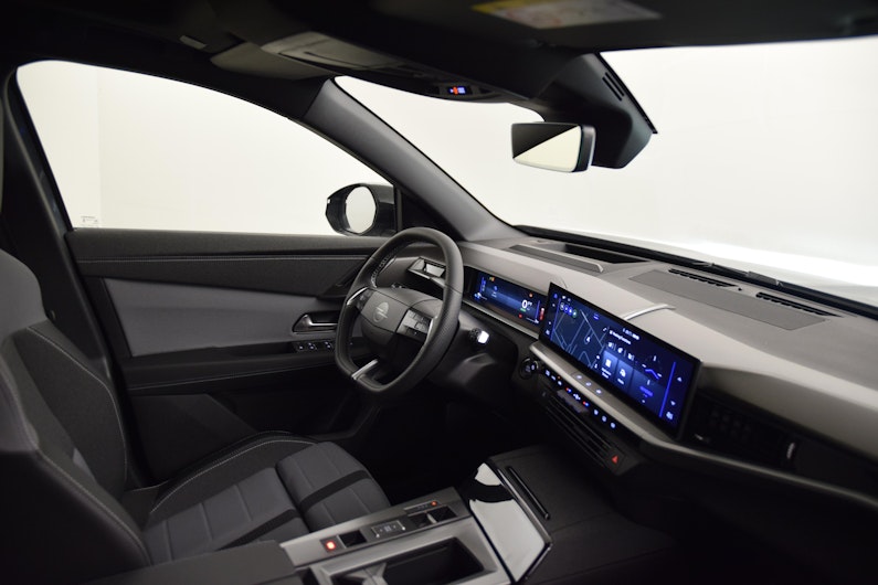 Vehicle image OPEL GRANDLAND