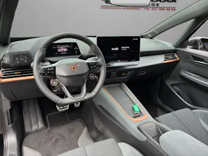 Cupra Born Extreme