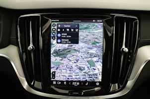 Vehicle image VOLVO V60 2.0 T6 TE Ultimate Dark eAWD