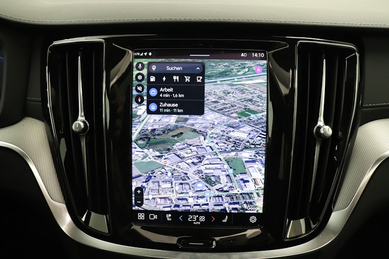 Vehicle image VOLVO V60