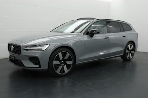 Vehicle image VOLVO V60 2.0 T6 TE Ultimate Dark eAWD