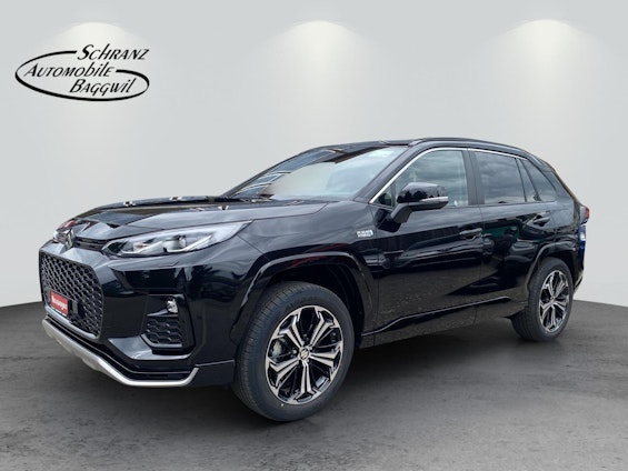 First vehicle image