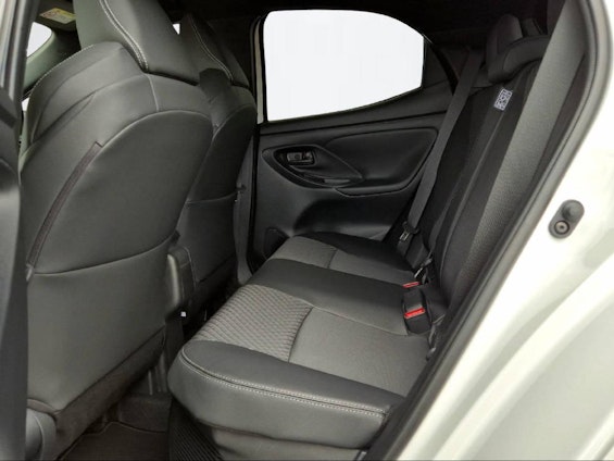 Vehicle image 7 Vehicle image 7