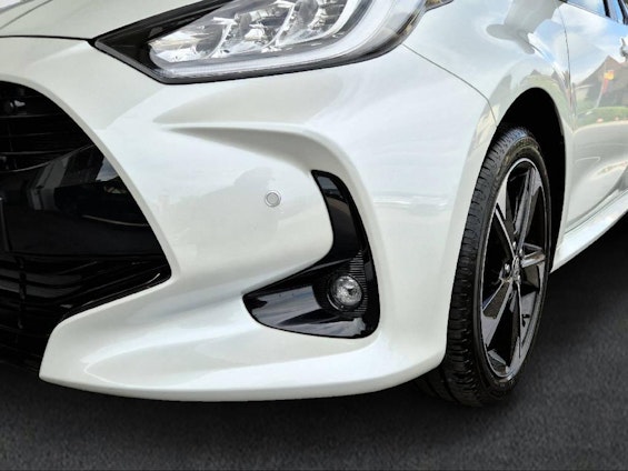 Vehicle image 11 Vehicle image 11