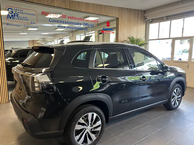 Suzuki S-Cross 1.4 T Compact Top Hybrid 4x4