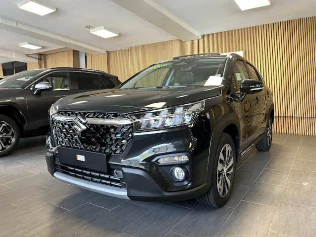 Suzuki S-Cross 1.4 T Compact Top Hybrid 4x4