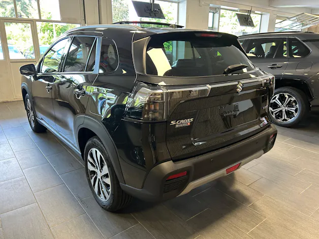 Suzuki S-Cross 1.4 T Compact Top Hybrid 4x4
