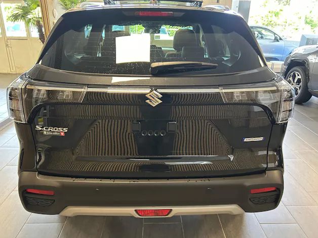 Suzuki S-Cross 1.4 T Compact Top Hybrid 4x4