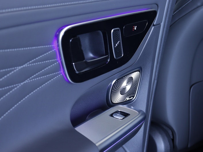 Vehicle image MERCEDES-BENZ GLC 220