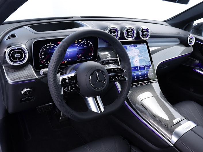 Vehicle image MERCEDES-BENZ GLC 220