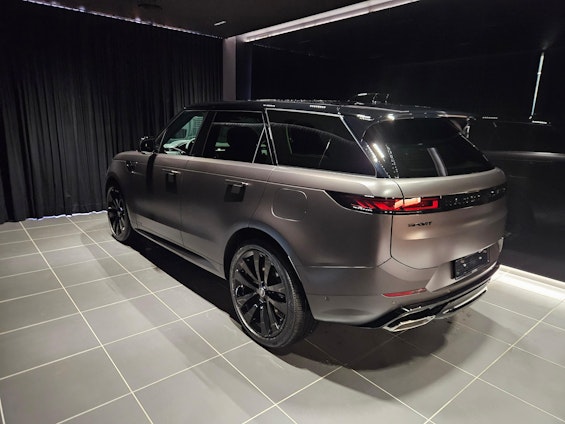 Vehicle image 2 Vehicle image 2