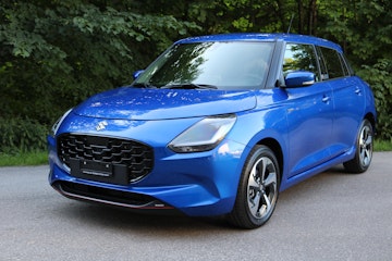 Vehicle image SUZUKI SWIFT 0