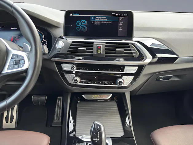BMW X3 30e xDrive SAG