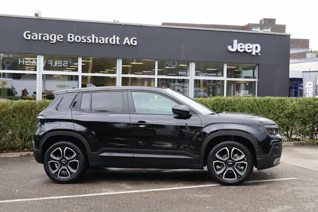 Jeep Avenger Summit