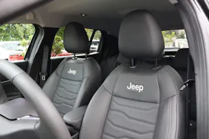 Jeep Avenger Summit