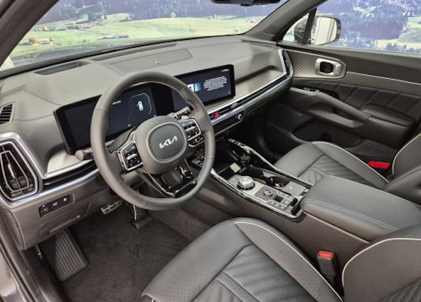 Vehicle image 4 Vehicle image 4