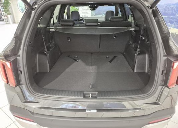 Vehicle image 6 Vehicle image 6