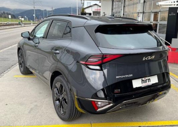 Vehicle image 3 Vehicle image 3