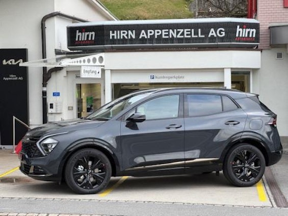 First vehicle image First vehicle image