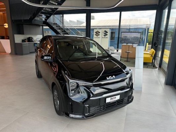 First vehicle image