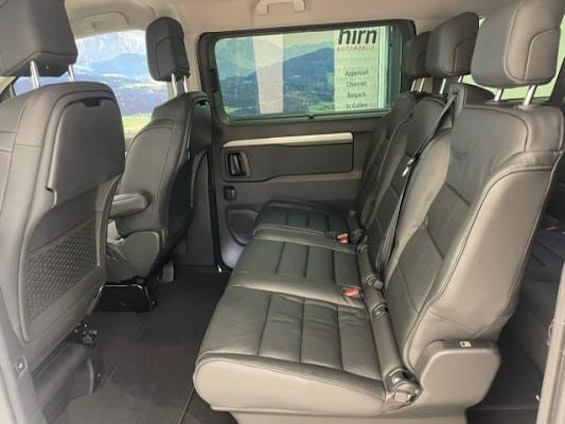 Vehicle image 6 Vehicle image 6