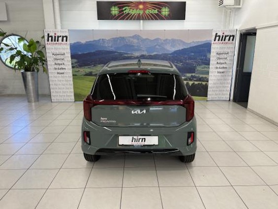 Vehicle image 3 Vehicle image 3