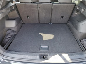 Vehicle image VW Tiguan 2.0 TDI SCR R-Line DSG 4motion